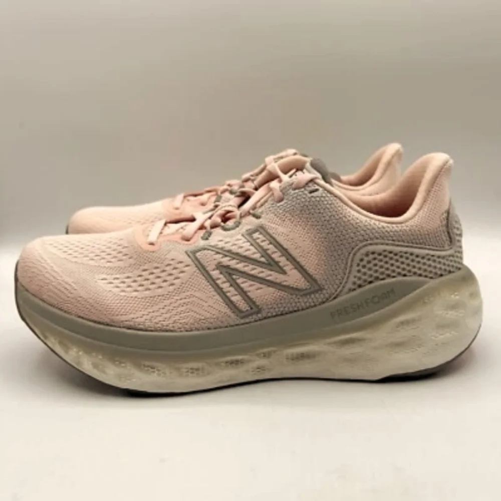 NEW BALANCE V3 Pink and Gray Athletic Running Shoes with Cushioned Midsole - Picture 1 of 5